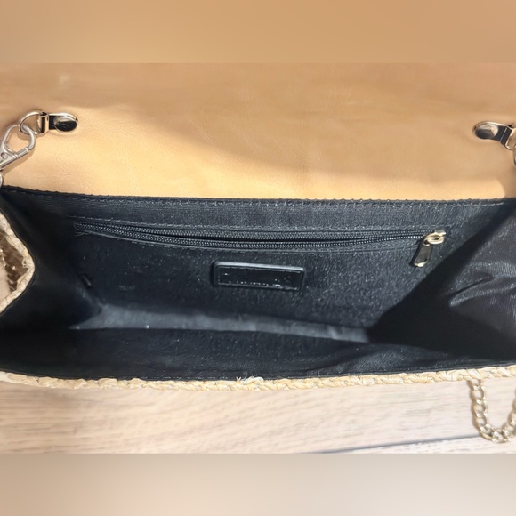 Chelsea28 Floral Embroidered Straw Woven Crossbody Purse Hand Bag Gold Chain - Picture 6 of 7